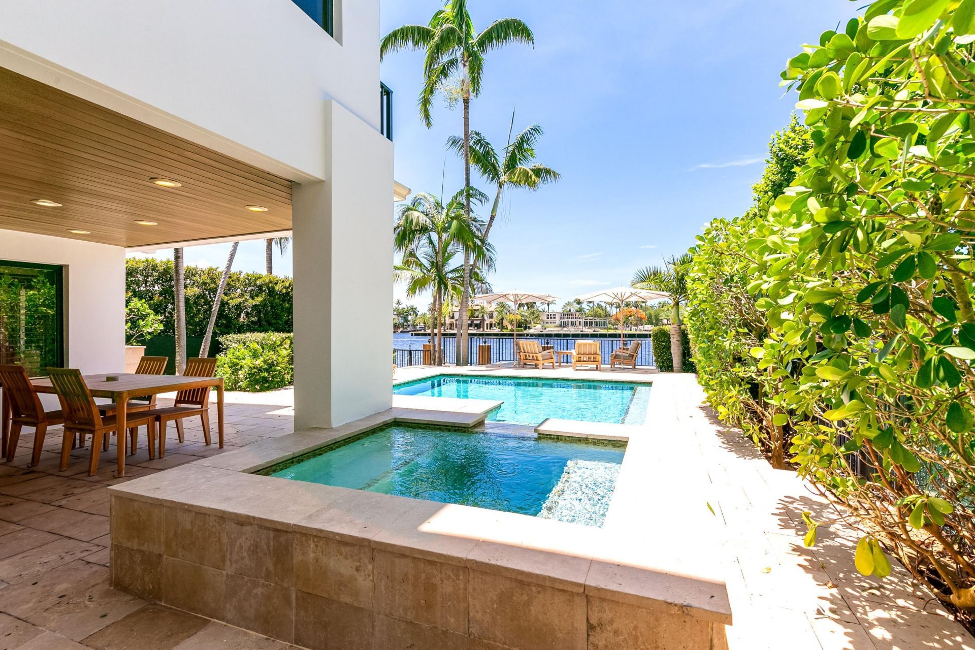 1833 SE 7th Street, Fort Lauderdale, FL 33316 Photo