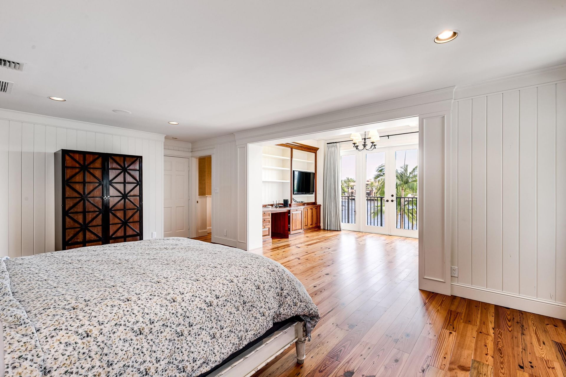 1833 SE 7th Street, Fort Lauderdale, FL 33316 Photo