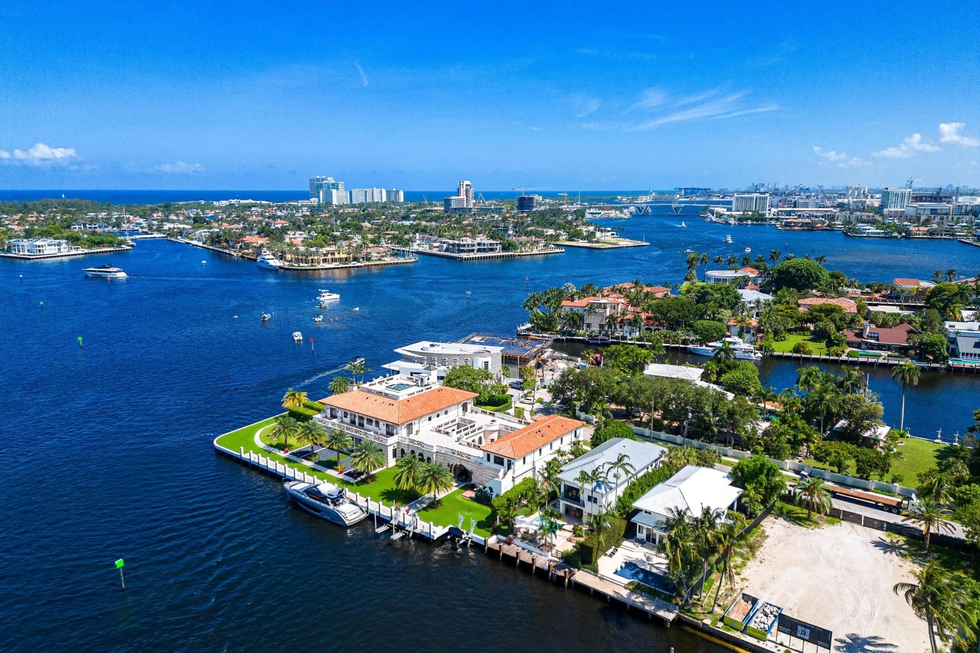 1833 SE 7th Street, Fort Lauderdale, FL 33316 Photo