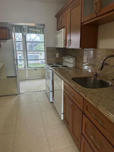 7605 NW 5th Court, Unit 204, Margate, FL 33063 Photo