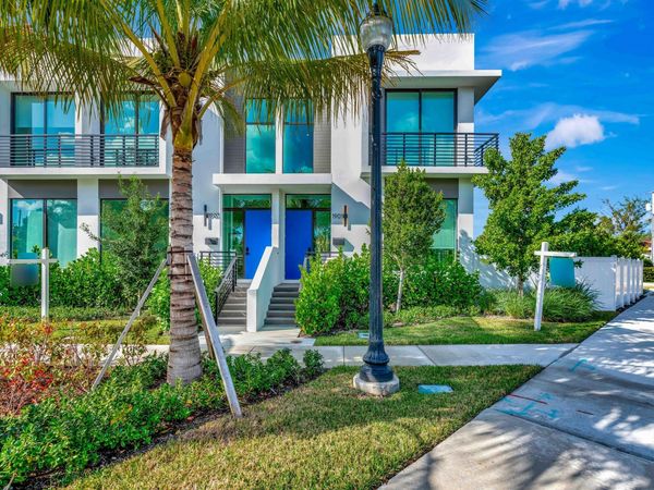 1901 Dock Street, West Palm Beach, FL 33401