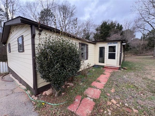 643 Dailey Mill Road , Mcdonough, GA 30253