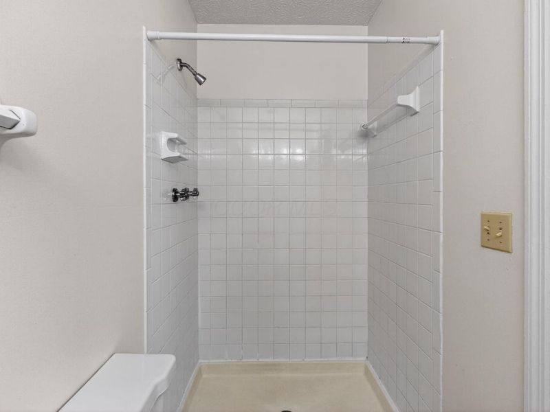 689 Liberty Lane , Westerville, OH 43081 Photo 18