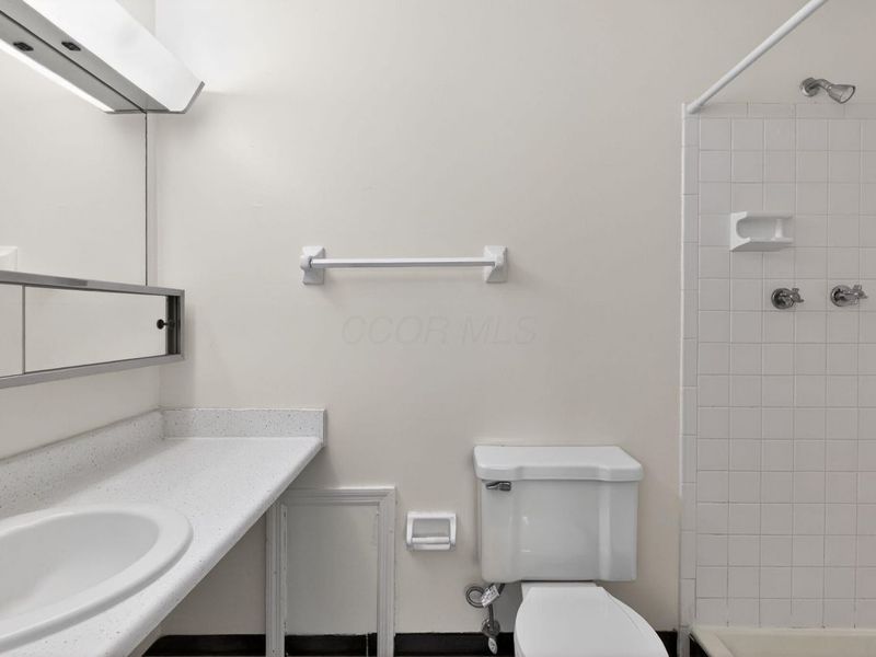 689 Liberty Lane , Westerville, OH 43081 Photo 19