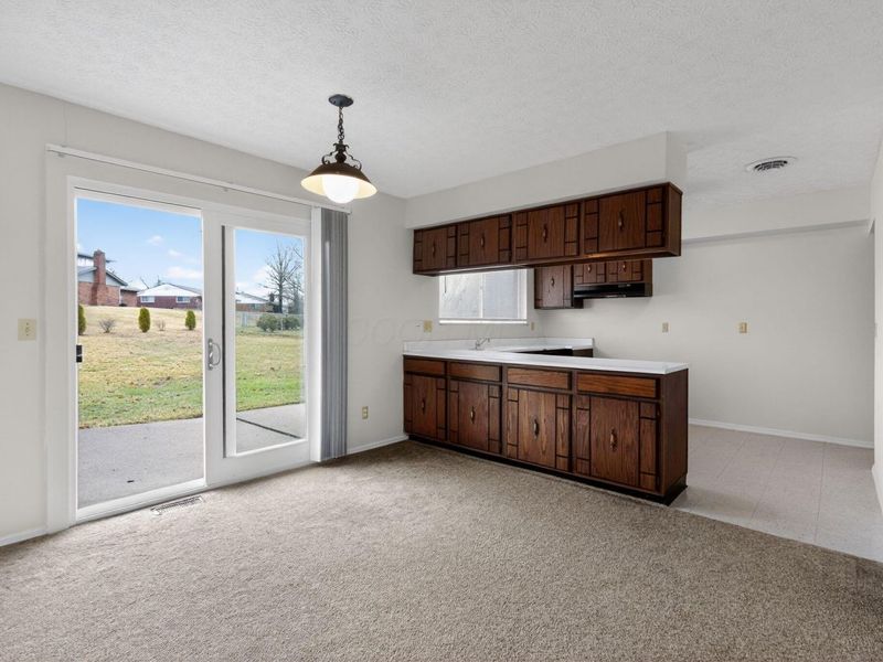 689 Liberty Lane , Westerville, OH 43081 Photo 9