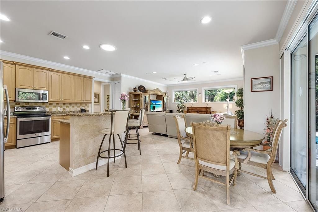65 Heritage Way, Naples, FL 34110 Photo