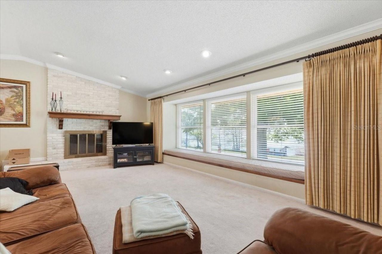 1202 Lake Ariana Boulevard, Auburndale, FL 33823 Photo