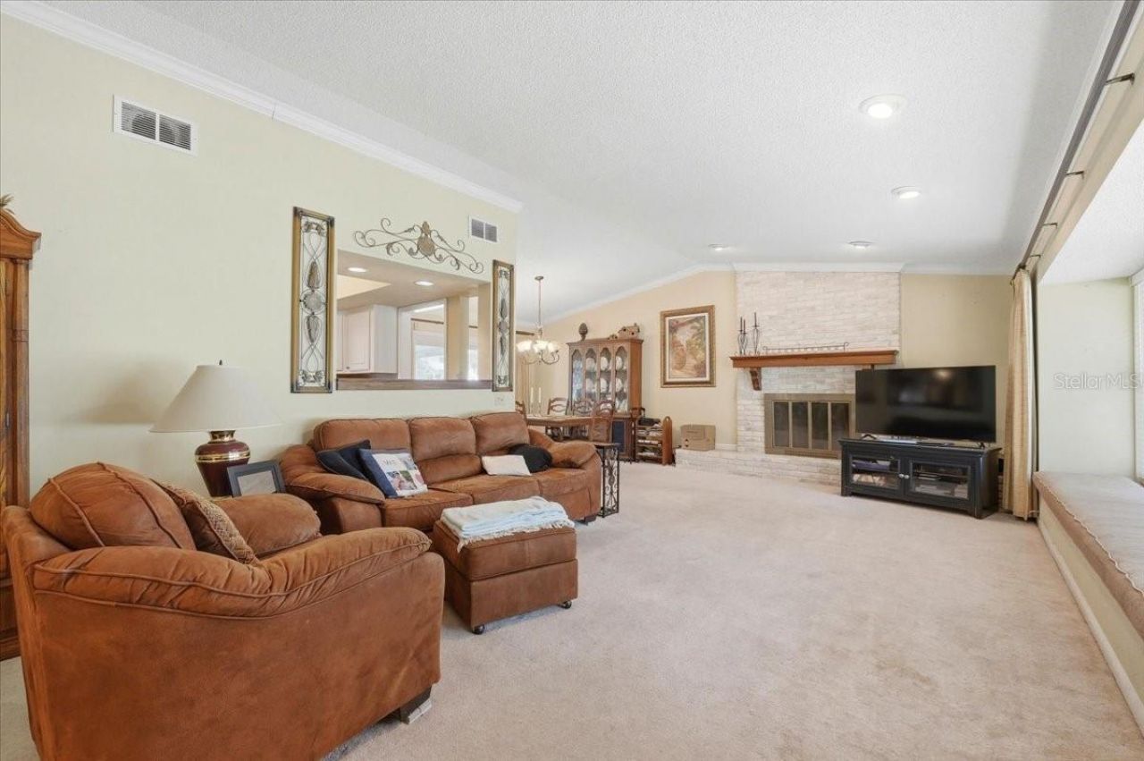 1202 Lake Ariana Boulevard, Auburndale, FL 33823 Photo