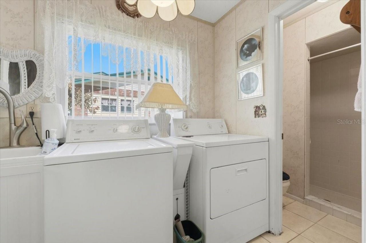 1202 Lake Ariana Boulevard, Auburndale, FL 33823 Photo