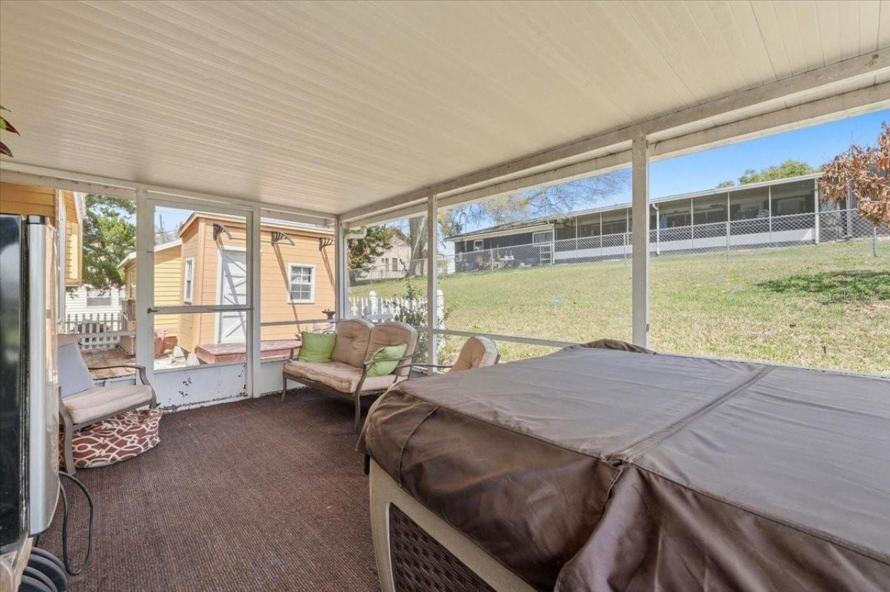 1202 Lake Ariana Boulevard, Auburndale, FL 33823 Photo