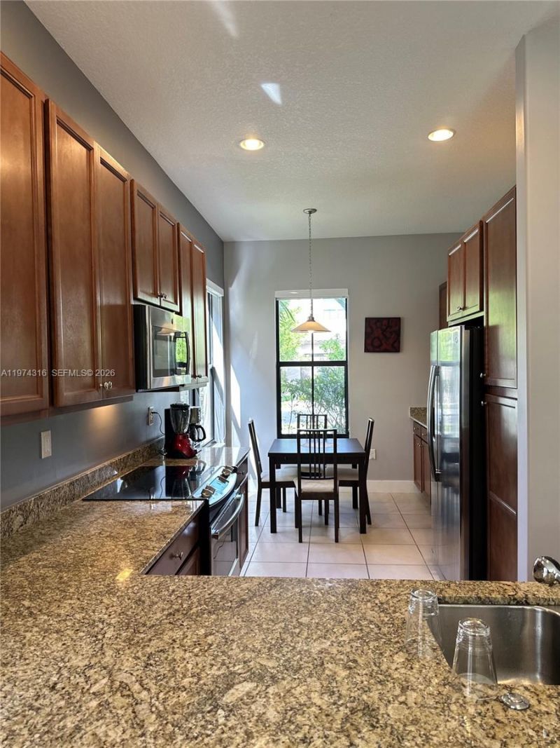 3278 W 97th Ter, Hialeah, FL 33018 Photo