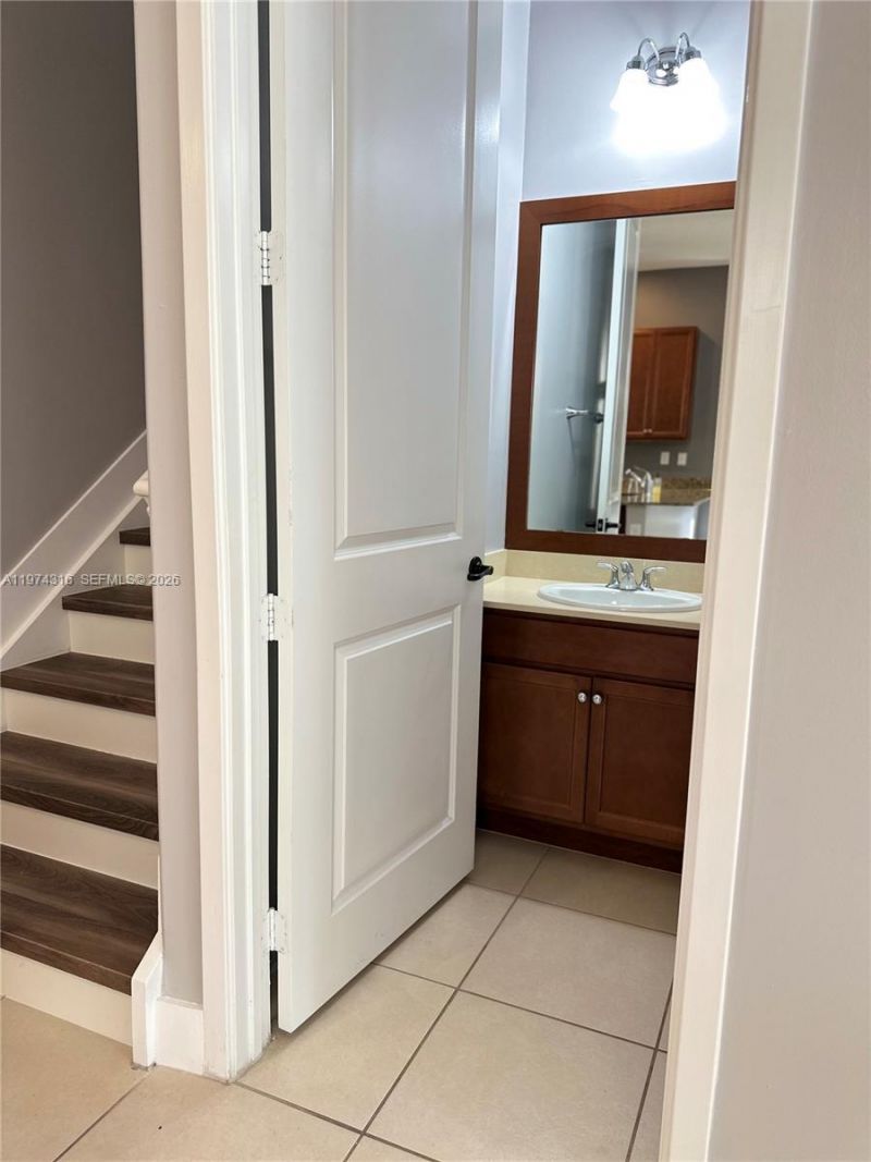 3278 W 97th Ter, Hialeah, FL 33018 Photo