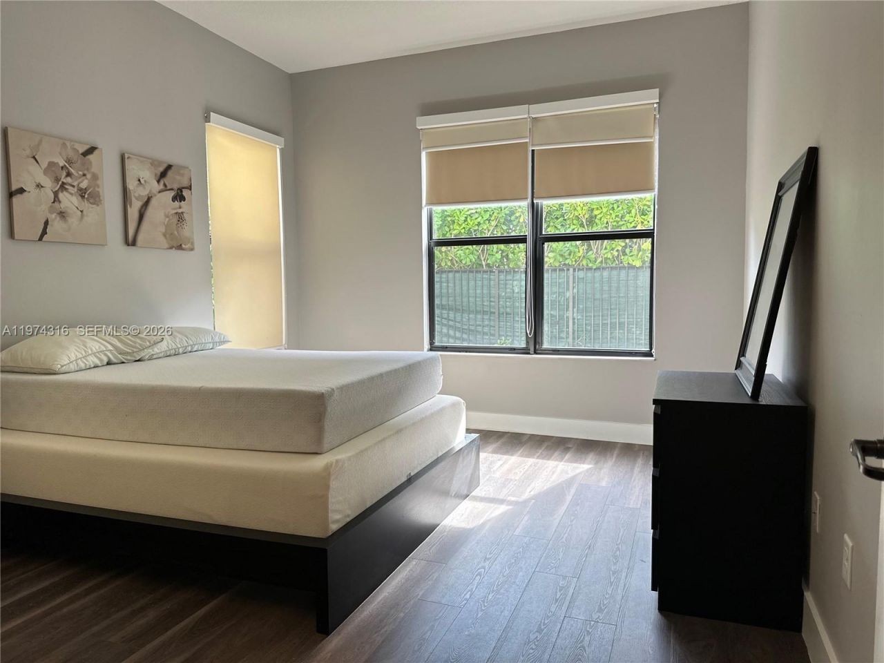 3278 W 97th Ter, Hialeah, FL 33018 Photo