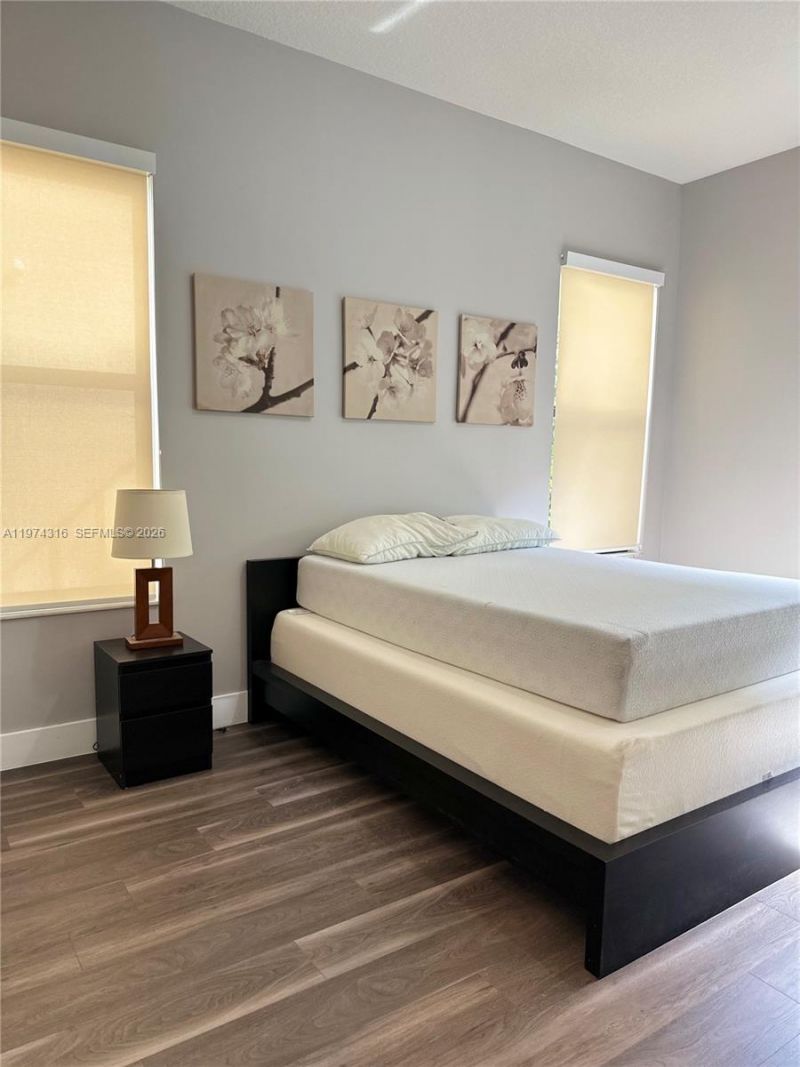 3278 W 97th Ter, Hialeah, FL 33018 Photo