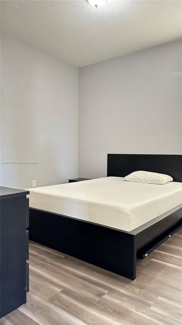 3278 W 97th Ter, Hialeah, FL 33018 Photo