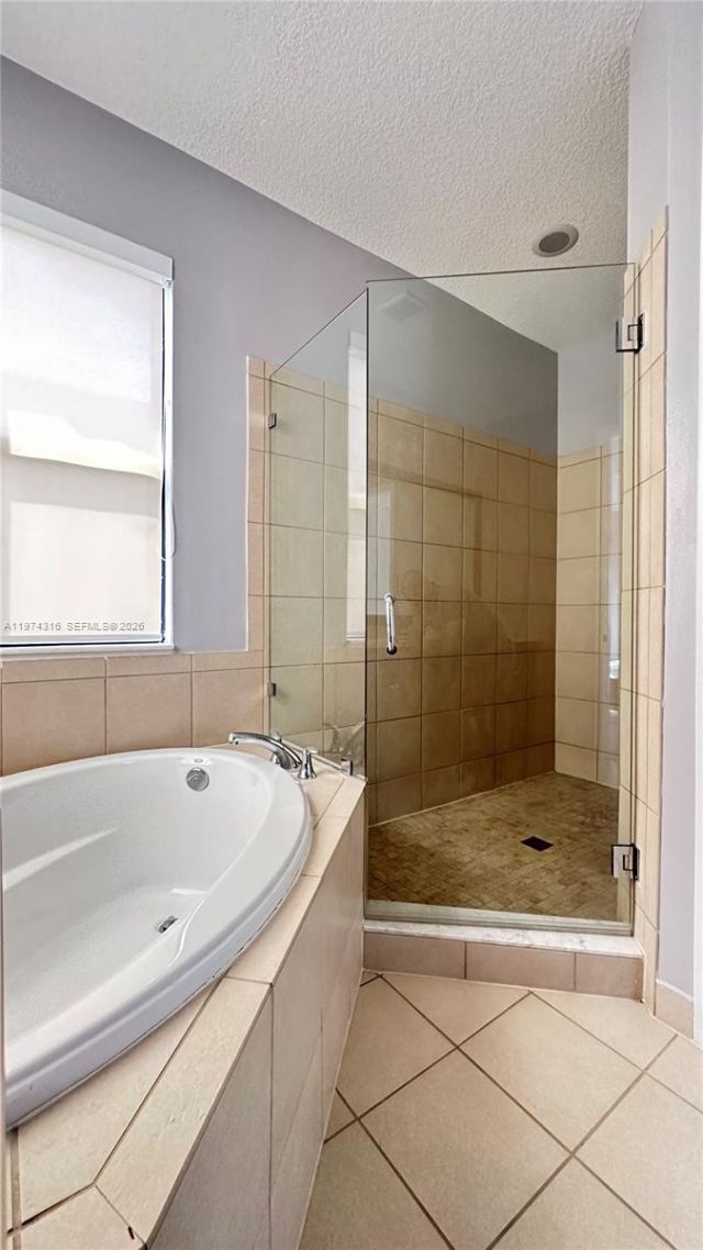 3278 W 97th Ter, Hialeah, FL 33018 Photo