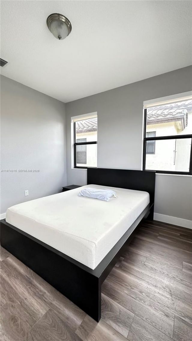 3278 W 97th Ter, Hialeah, FL 33018 Photo