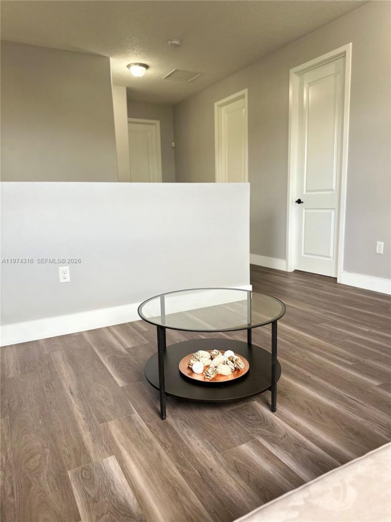 3278 W 97th Ter, Hialeah, FL 33018 Photo