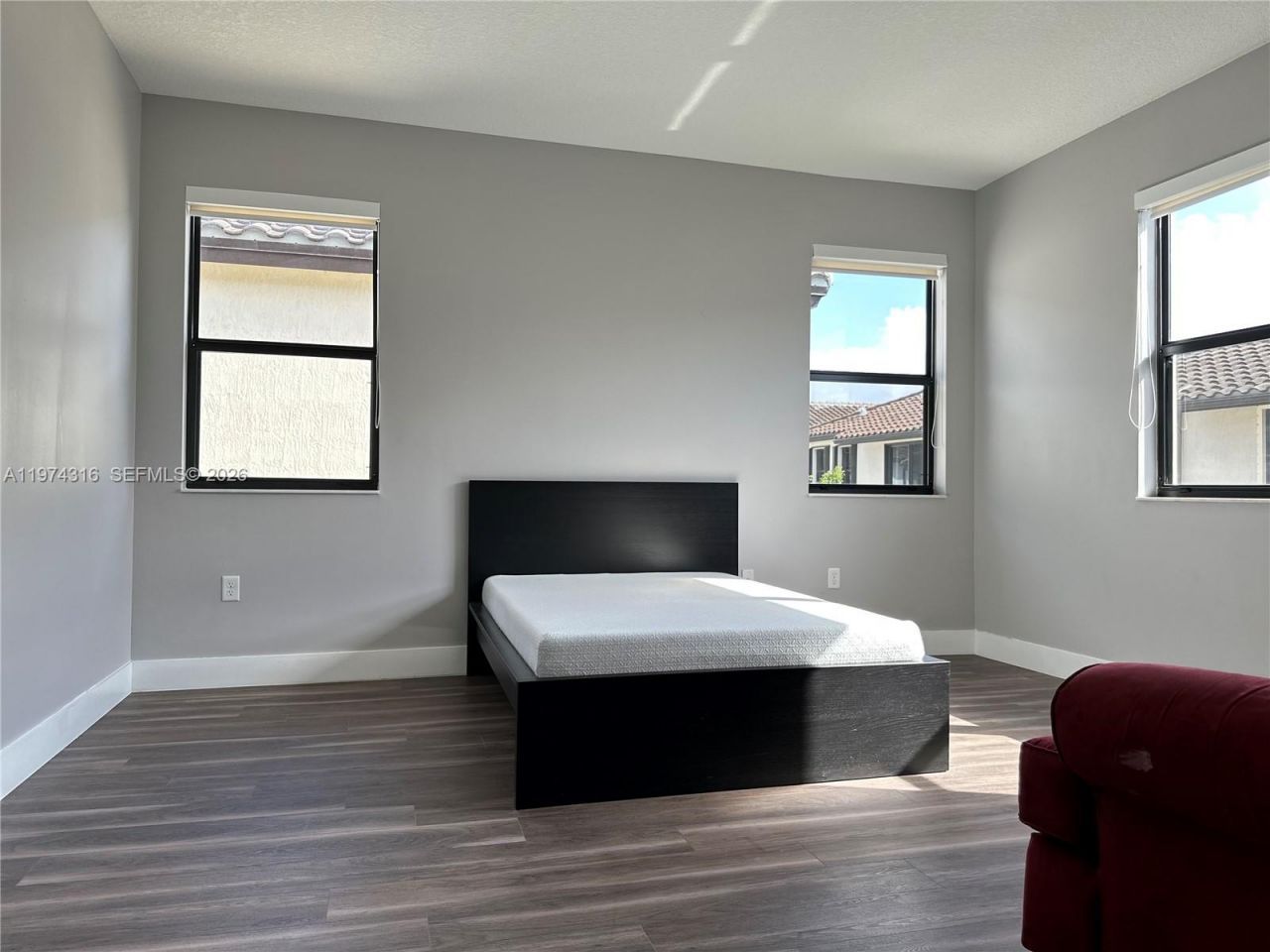 3278 W 97th Ter, Hialeah, FL 33018 Photo