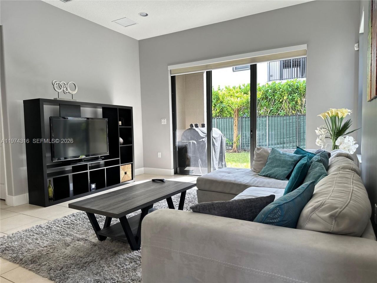 3278 W 97th Ter, Hialeah, FL 33018 Photo