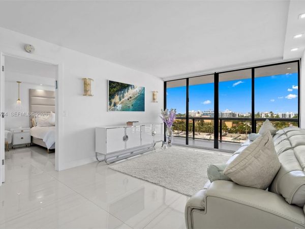 9455 Collins Ave, Unit 703, Surfside, FL 33154