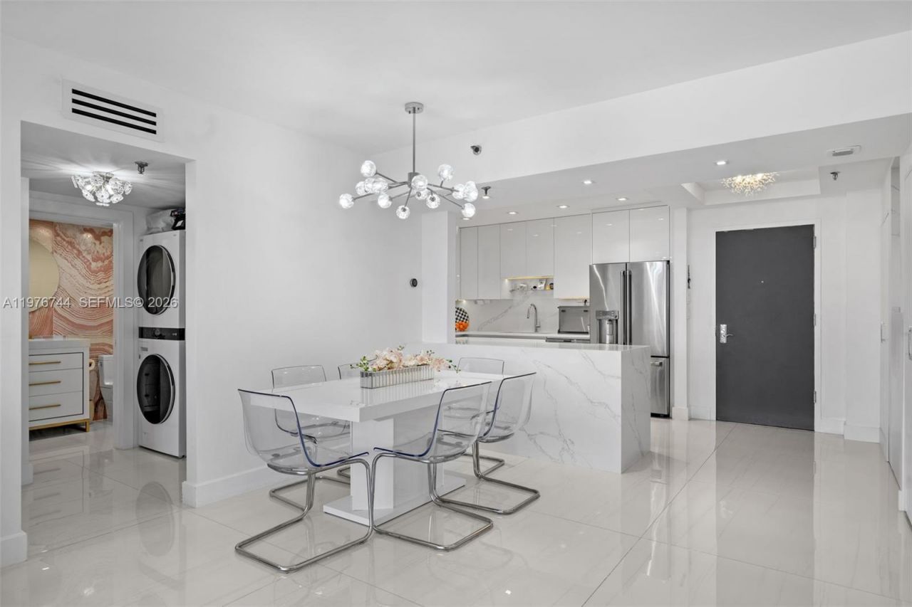 9455 Collins Ave, Unit 703, Surfside, FL 33154 Photo