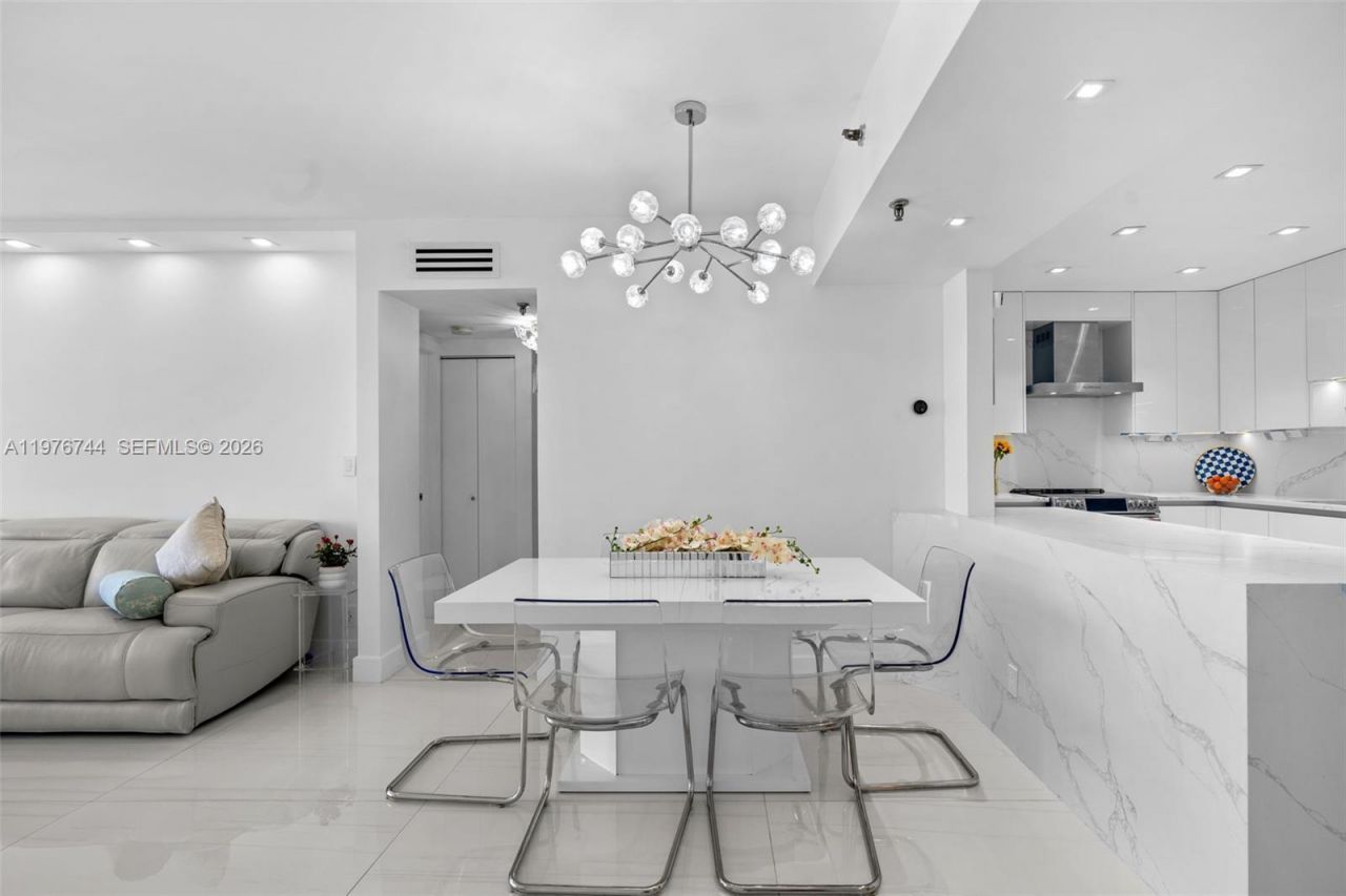 9455 Collins Ave, Unit 703, Surfside, FL 33154 Photo