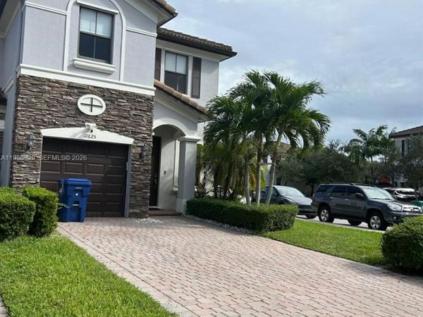 11625 NW 87th Ln, Unit 11625, Doral, FL 33178