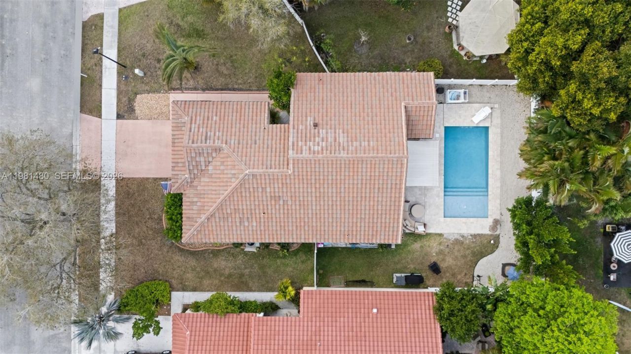 334 SW 194th Ave, Pembroke Pines, FL 33029 Photo