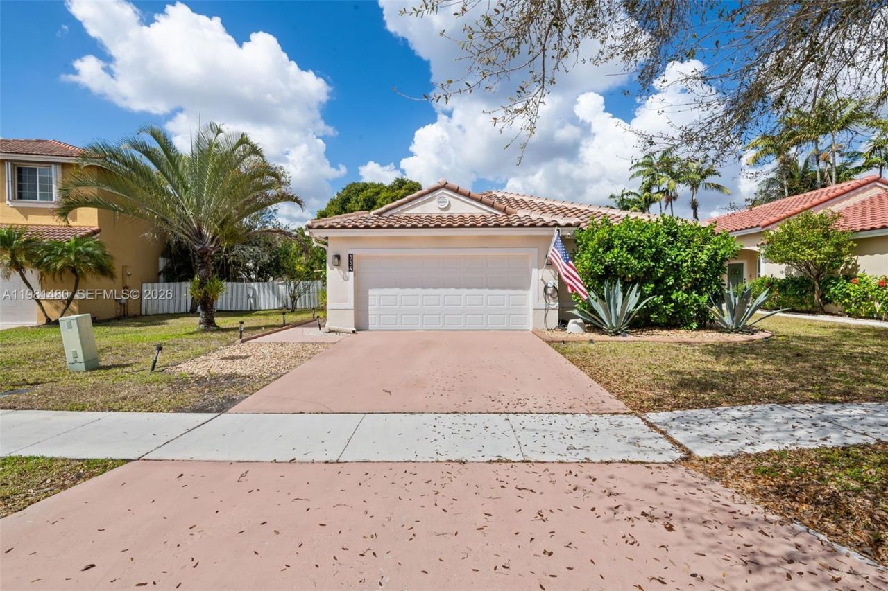 334 SW 194th Ave, Pembroke Pines, FL 33029 Photo