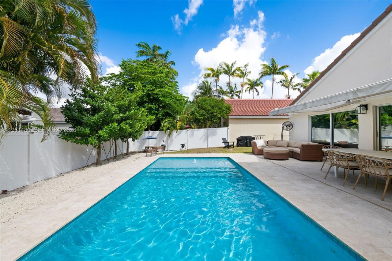 334 SW 194th Ave, Pembroke Pines, FL 33029 Photo