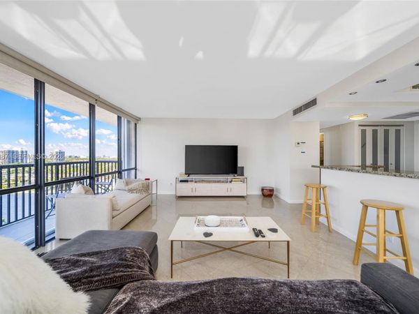 2017 S Ocean Dr , Unit 1502, Hallandale Beach, FL 33009