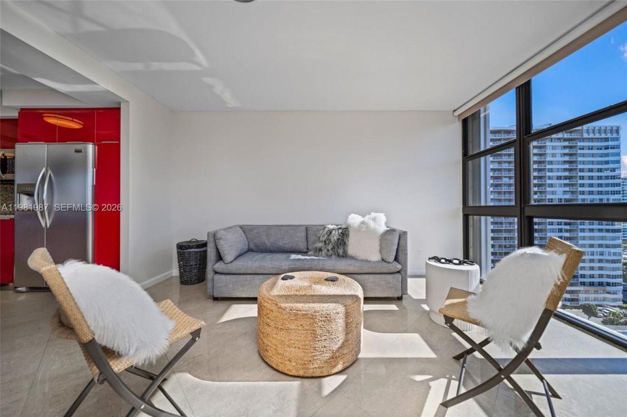 2017 S Ocean Dr , Unit 1502, Hallandale Beach, FL 33009 Photo