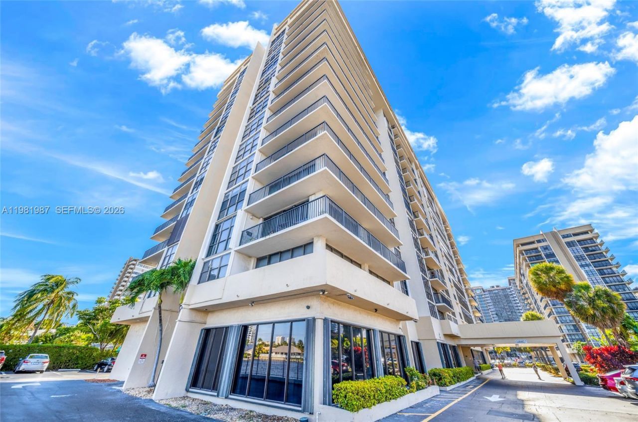 2017 S Ocean Dr , Unit 1502, Hallandale Beach, FL 33009 Photo