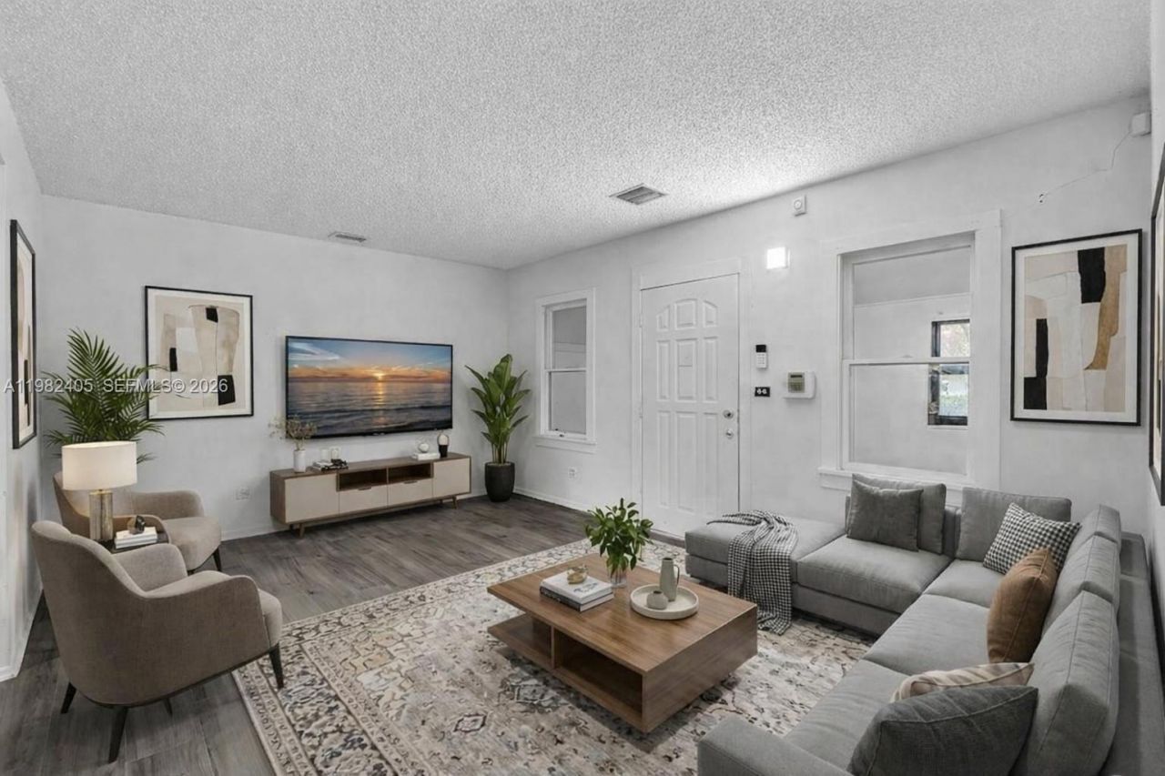 118 NW 44th St, Unit 2, Miami, FL 33127 Photo