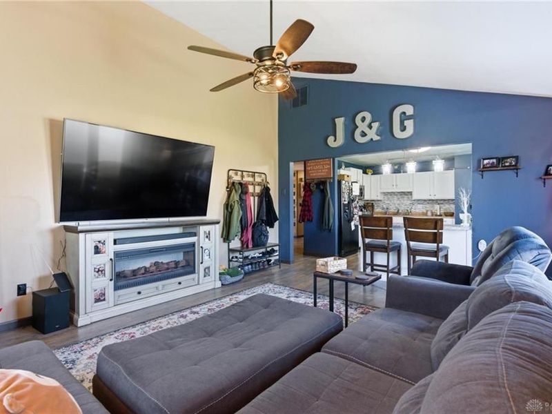 1031 Meadowrun Road, Englewood, OH 45322 Photo 15