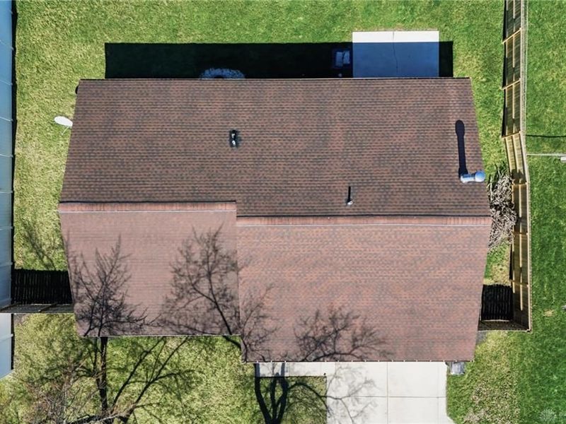 1031 Meadowrun Road, Englewood, OH 45322 Photo 30