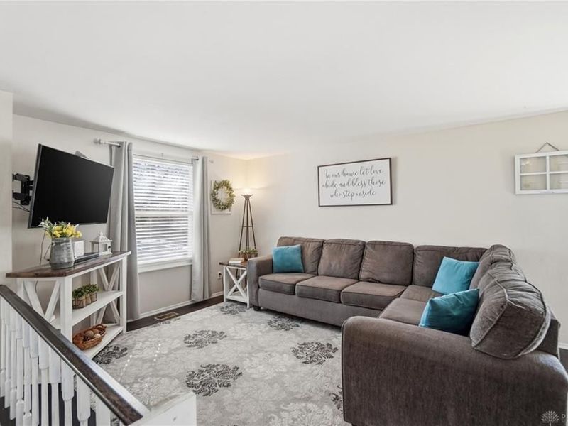 100 Fitchburg Farm Drive, Union, OH 45322 Photo 11