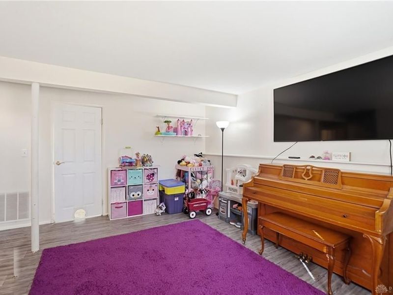 100 Fitchburg Farm Drive, Union, OH 45322 Photo 45