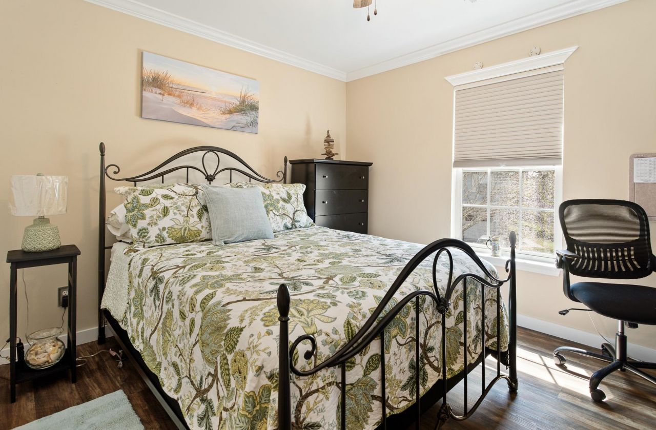 104 Knightbury Ct. Photo 20