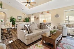 104 Knightbury Ct. photo 4