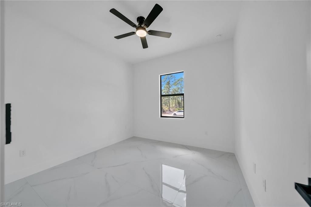 635 Summit Ave S, Lehigh Acres, FL 33974 Photo
