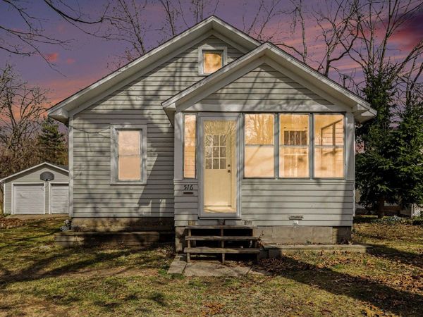 516 Forest Street, Three Rivers, MI 49093
