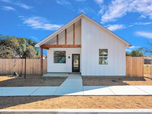 1535 Lennon St. #1, San Antonio, TX 78223