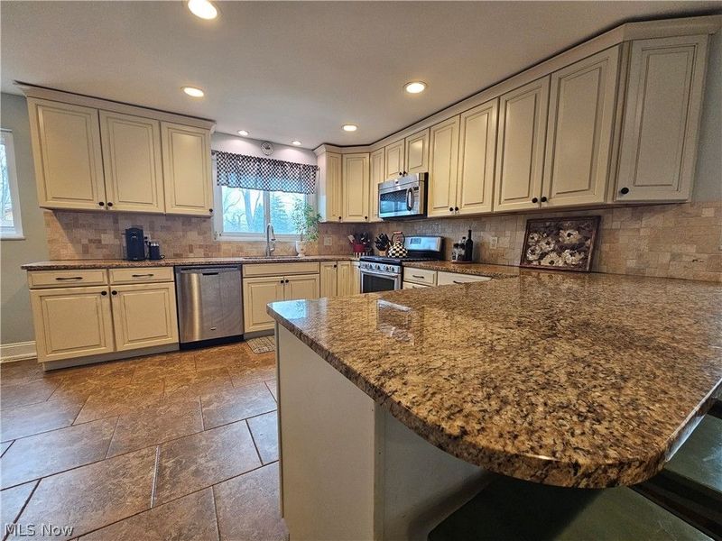 3015 Rockefeller Road, Willoughby Hills, OH 44092 Photo 18