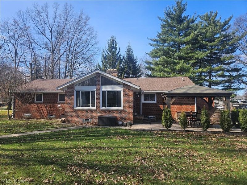 3015 Rockefeller Road, Willoughby Hills, OH 44092 Photo 3