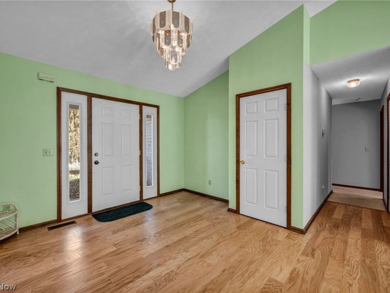 6750 Rockport Lane, Mentor, OH 44060 Photo 8