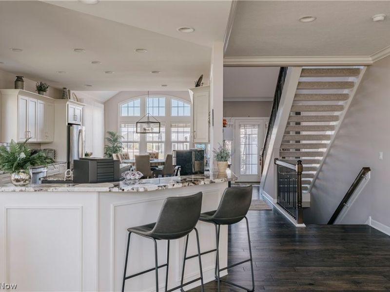 3900 Matisse Circle, Pepper Pike, OH 44124 Photo 5