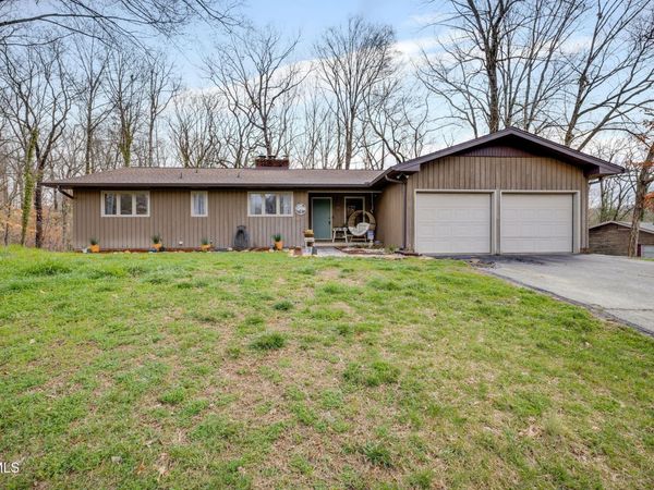 2113 Sheffield Street, Kingsport, TN 37660