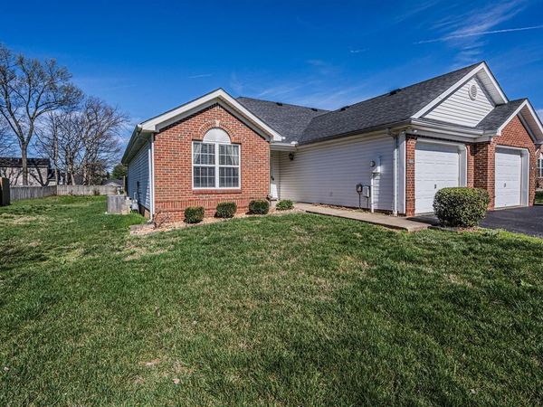 222 Lost River Lane , Bowling Green, KY 42104
